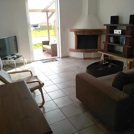 Alekos Beach Houses-roni Appartamento *